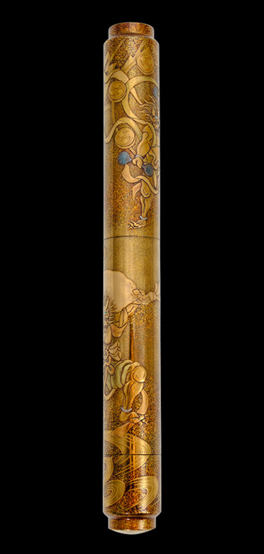 IN HONOR OF FUJIN AND RAIJIN - Maki-e fountain pen, a divine masterpiece inspired by Japanese mythology.