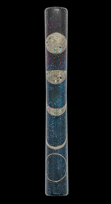 MOON PHASES - Maki-e fountain pen, a celestial ode to the lunar cycles.